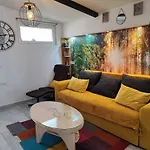 Kima With Garden For 6 Apartman