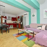 Kima With Garden For 6 Apartment *