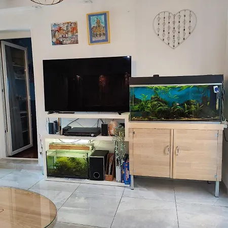 Kimano 2 With Garden In شقة