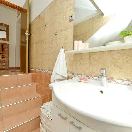 Kimano 2 With Garden In شقة