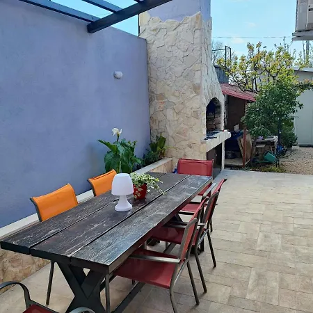 Kimano 2 With Garden In شقة *