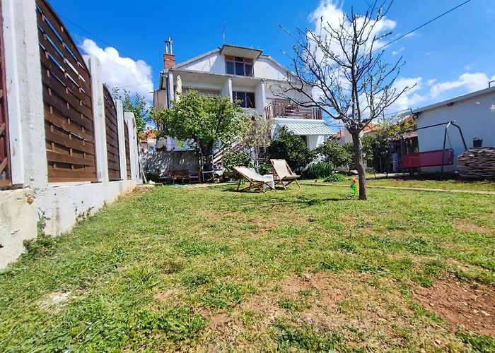 Kima With Garden * זאדאר