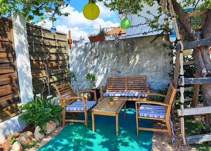 דירה Kima With Garden *