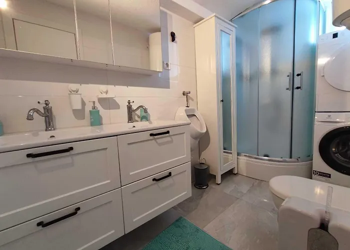 Kima With Garden דירה זאדאר